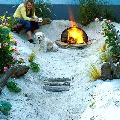 15 Awesome Beach Backyard Design Ideas