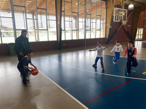 Encuentro Amistoso De B Squetbol Con El Colegio San Jos Lyc E Claude Gay Osorno Colegio
