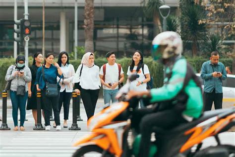 BMKG Jaga Kondisi Tubuh Cuaca Panas Terik Berlanjut Hingga Oktober