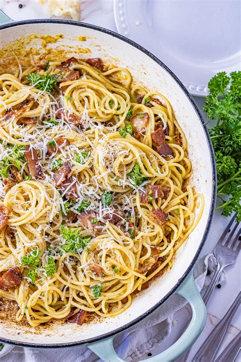 Easy And Delicious Pasta Carbonara Feeding Your Fam