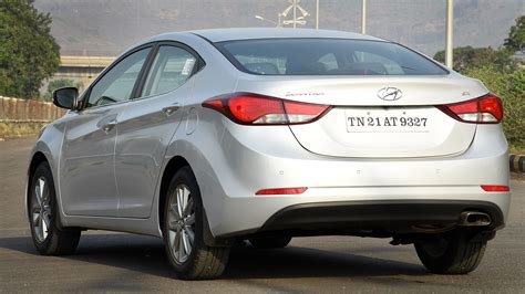 Hyundai Elantra Exterior Car Photos Overdrive