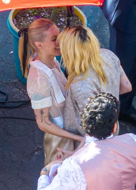 Kristen Stewart Dylan Meyer Wedding Style Unveiled • CelebMafia