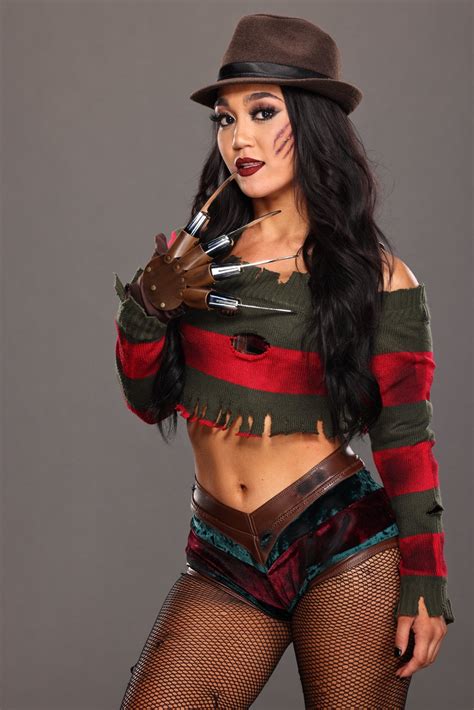 Hot Roxanne Perez Photos - PWPIX.net