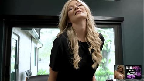 Free Use StepMommy With Big Huge Tits Ellie Tay XNXX