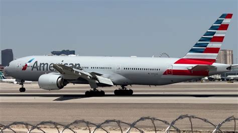 American Airlines Boeing Er Lands At Las Vegas N Am Youtube