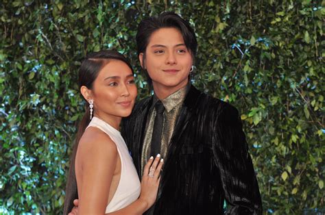 Look Kathryn Bernardo Is Extra Cheesy For Daniel Padilla On Their