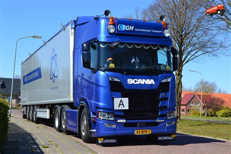 Foto Scania R New Van Dtc Surhuisterveen Bv Truckfan