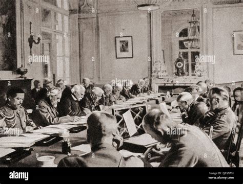 Signing Of The Treaty Of Versailles Hi Res Stock Photography And Images