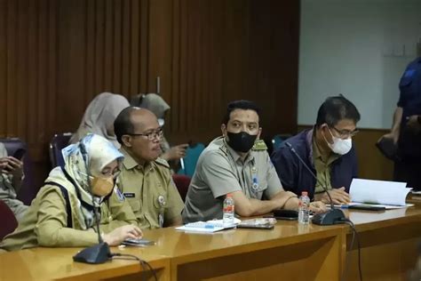 Menjadi PNS Pemprov DKI Bisa Menjadikan Anda Cepat KAYA Bukan Hanya