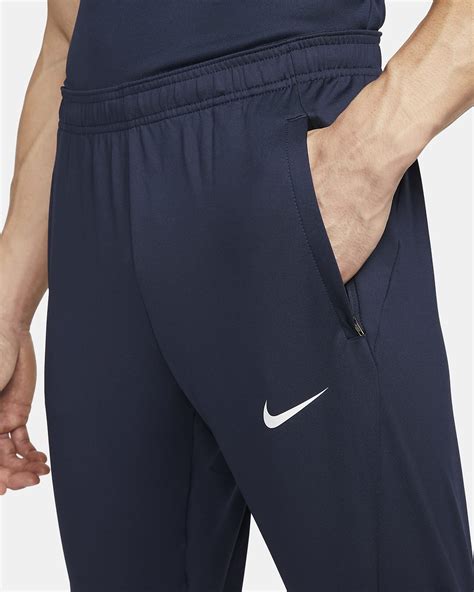 Nike Dri Fit Strike Men S Football Pants Nike Ie