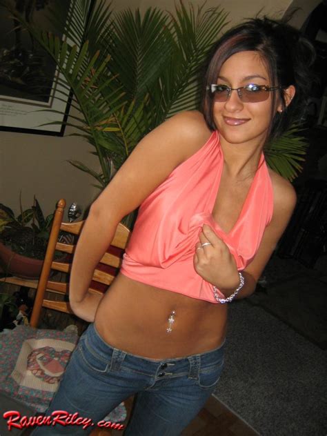 Raven Riley Gets Completely Nude Porn Pictures XXX Photos Sex Images PICTOA