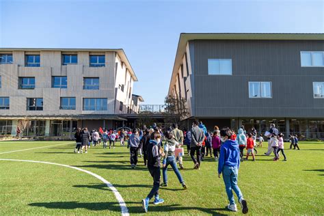 As Competition Heats Up Tokyos International Schools Spruce Up