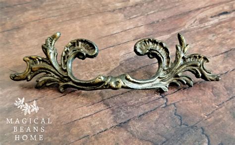 Vintage Keeler Brass Co French Provincial Drawer Pulls In Solid Brass