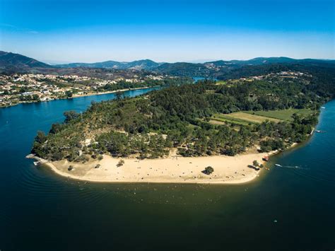 Praia Fluvial Da Lomba Gondomar All About Portugal