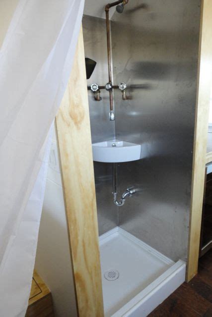 33 Small Shower Ideas For Tiny Homes And Tiny Bathrooms