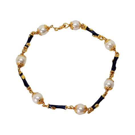 Cartier Pearl Wrapped Yellow Gold Bracelet At 1stdibs Cartier Pearl