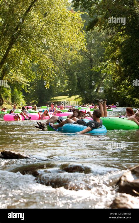 Tubing Chattahoochee Hi Res Stock Photography And Images Alamy