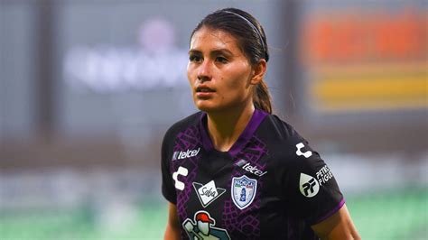 Selene Cortés Jugadora Del Pachuca Femenil Denuncia Acoso En Redes