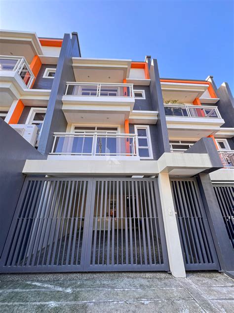 Notable Modern Townhouse For Sale In Don Antonio Heights Brgy Holy