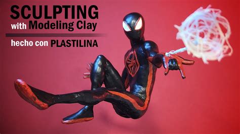 Spiderman Sculpting With Clay Hombre Ara A Escultura Spiderman En