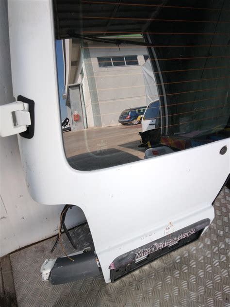 PORTA CARICO POSTERIORE A BATTENTE SX VETRATA MERCEDES Vito W638 95 03