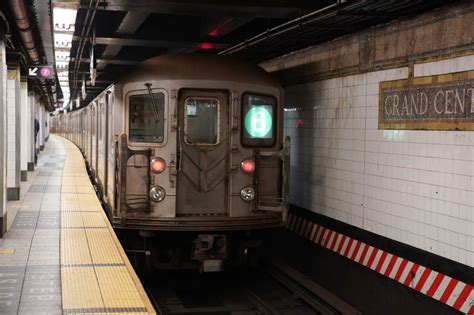 MTA struggles to improve NYC's R and N subway lines