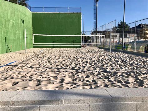 El Escorial Estrena Una Pista De Voley Playa En El Polideportivo Tras