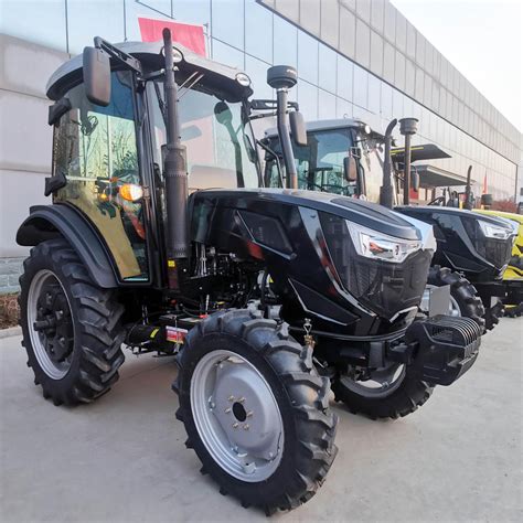 Factory Price Kubota Tractor 4wd 4x4 Lawnmower Tractor 20 300hp Lawn