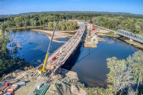 Wis 130 Lone Rock Wisconsin River Bridges Hntb