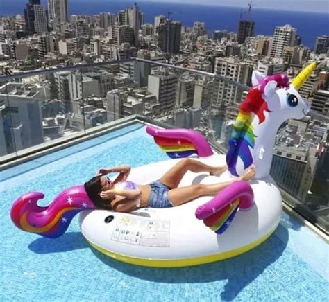 Unicornio Gigante Salvavidas Inflable Alberca 251x163 Cm