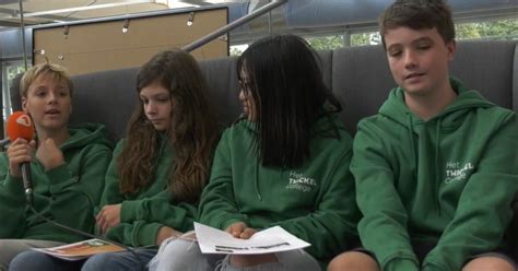 Leerlingen Twickel College Hengelo Hijsen Groene Vlag We Hebben Zelfs