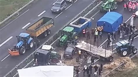 Colère des agriculteurs une femme tuée dans un accident dans l Ariège