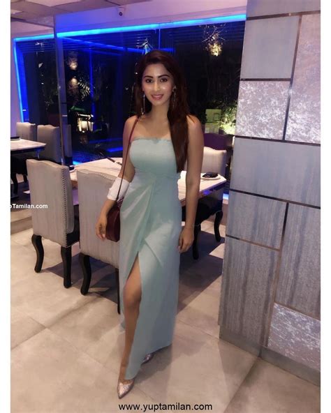 Eshanya Maheshwari Sexy In Bikini Hot Model Turned Actress Flaunts Her