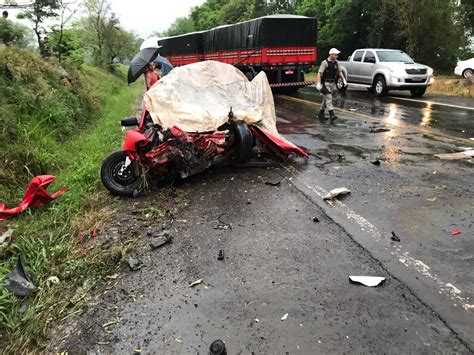 Acidente vítimas fatais na BR 386 em Frederico Westphalen Barril