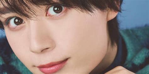 なにわ男子・大西流星、プロデュースコスメで“あか抜けアイドル盛りメイク” プロセス解説＆裏側に迫る モデルプレス