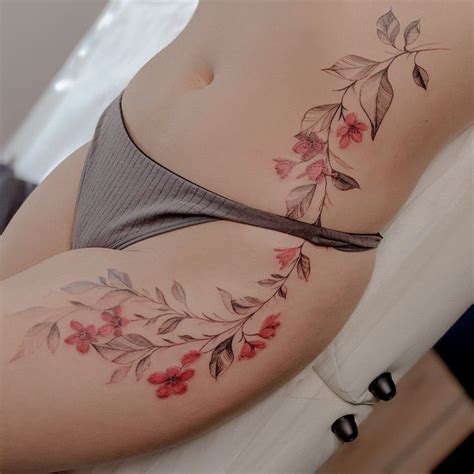 tatuaż biodro kwiatowy tatuaz Hip tattoos women Inspirational