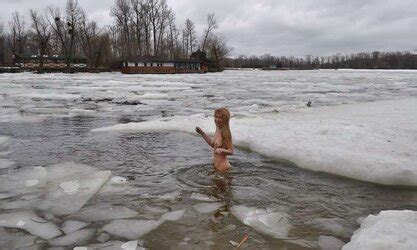 Ukrainian Winter Naturist Gang INNUSKA ZB Porn