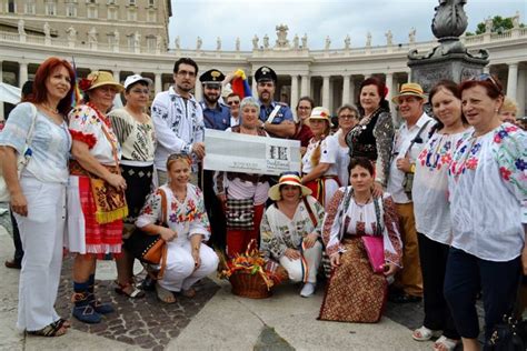 Vaticanul Se Mbrac N Ie Iunie Ziua Iei Tradi Ionale Rom Ne Ti