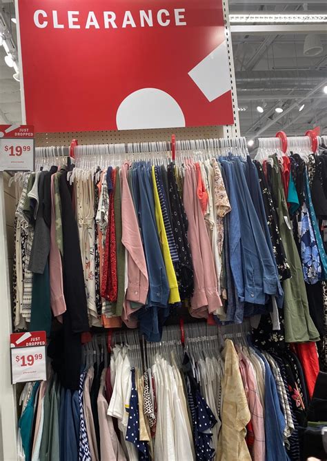 Old Navy Oulet and Old Navy Clearance - How To Score 75% Off Clothes