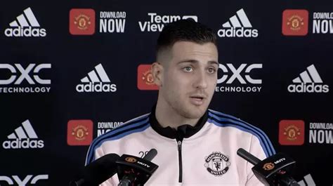 Diogo Dalot Outlines Man Utd Contract Stance After Erik Ten Hag Makes