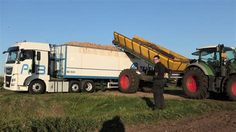 Uien Laden Op De Vrachtwagen Fendt Youtube