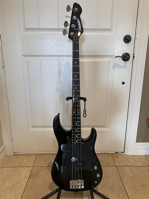 Peavey Fury 1994 Black On Black Matching Neck Fretboard And Reverb