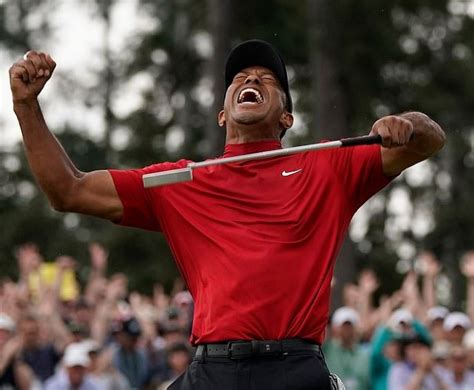 After 14 Years Tiger Woods Wins 2019 Masters His First Major