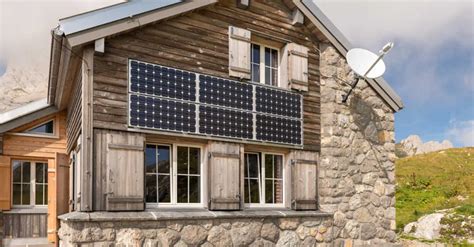 How to Improve Your Solar Self-Sufficiency with Vertical Panels