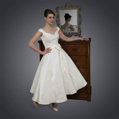 Wedding Dresses Older Bride Best 10 Wedding Dresses Older Bride Find