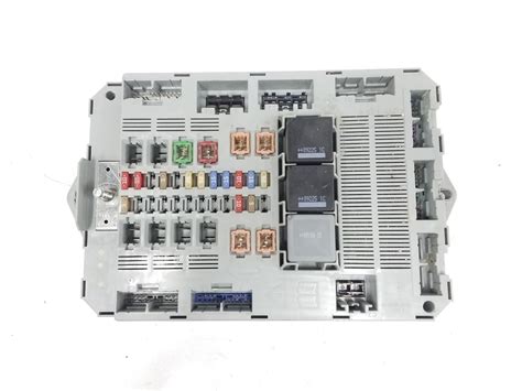 Fuse Box Jaguar Xf I X250 3 0 D 8263879 B Parts