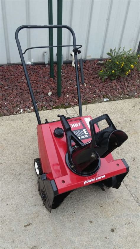 For Sale A Ccr 1000 Toro Snow Blower For Sale In Elgin Il Offerup