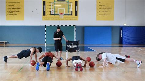 9 Ejercicios Para Entrenar La Fuerza En Baloncesto Deportes Cuatro