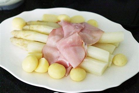 Asperges Op Klassieke Wijze Met Ham En Ei Leuke Recepten Honeydew