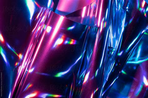 «Reflection Of Light On Holographic Foils With Neon Lighting» del ...